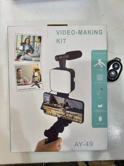 Portable LED Ring Light & Microphone Vlogging Kit - product image 2